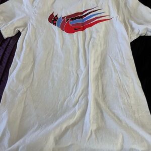 Nike white tee- men’s small
